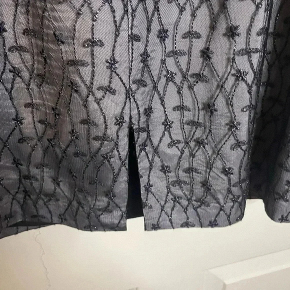 Jones New York Gray Sheath Dress with Embroidered Beading Size 8 Formal Dressy - Picture 6 of 8